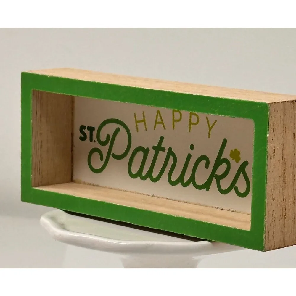 St. Patricks Tabletop Mini Sign Wooden Block Green Shelf Shamrock Decoration 5x2